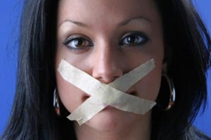 A news embargo calls for journalists to delay publication until a time set by the source. © Bojan Tezak iStockphoto